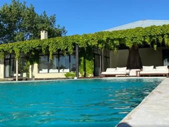 https://web5.gallito.com.uy/espectacular-propiedad-dentro-del-barrio-cerrado-laguna-est-inmuebles-25034101