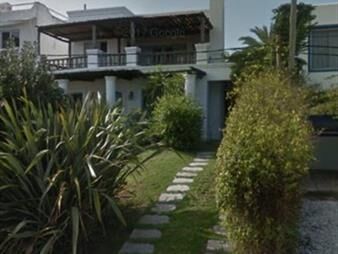 https://web5.gallito.com.uy/casa-en-la-barra-la-barra-inmuebles-25041387