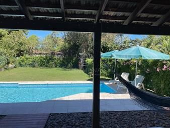 https://web5.gallito.com.uy/venta-de-casa-de-4-dormitorios-en-beverly-hills-punta-del-inmuebles-25583172