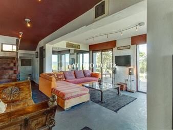 https://web5.gallito.com.uy/casa-4-dormitorios-el-chorro-manantiales-inmuebles-25504649