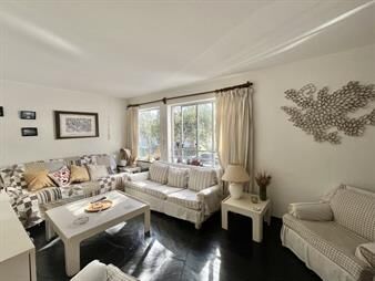 https://web5.gallito.com.uy/apartamento-a-nada-del-puerto-de-punta-del-este-inmuebles-24696085