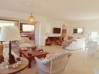 https://web5.gallito.com.uy/apartamento-en-venta-de-3-dormitorios-en-casa-del-mar-punt-inmuebles-22827584