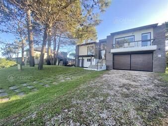 https://web5.gallito.com.uy/alquiler-temporal-casa-4-dormitorios-arenas-de-josã©-ignaci-inmuebles-21886170