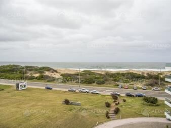 https://web5.gallito.com.uy/duplex-frente-al-mar-a-la-venta-playa-brava-inmuebles-24398607