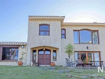 https://web5.gallito.com.uy/chalet-en-venta-en-san-rafael-proximo-al-mar-5-dormitorios-inmuebles-25042222
