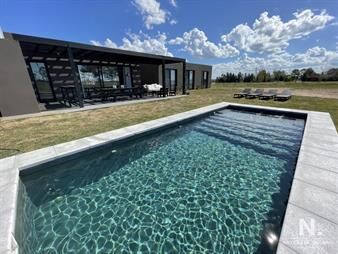 https://www.gallito.com.uy/se-vende-gran-casa-en-la-zona-de-el-quijote-en-la-barra-de-inmuebles-25405595
