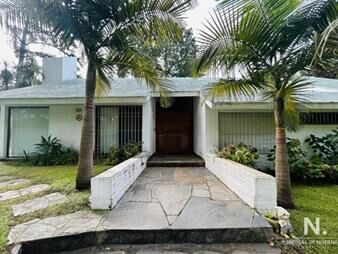 https://web5.gallito.com.uy/casa-de-4-dormitorios-en-san-rafael-punta-del-este-inmuebles-25042114