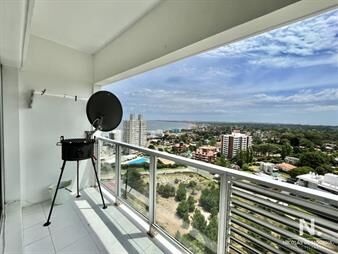 https://web5.gallito.com.uy/departamento-en-playa-mansa-de-1-dormitorio-en-venta-inmuebles-25047066