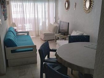 https://web5.gallito.com.uy/aapartamento-de-2-dormitorios-en-peninsula-punta-del-este-inmuebles-25043297