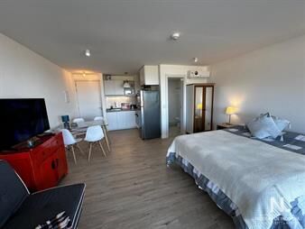 https://web5.gallito.com.uy/monoambiente-en-venta-en-punta-ballena-inmuebles-25877498