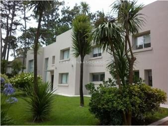 https://www.gallito.com.uy/casa-e-venta-de-4-dormitorios-en-san-rafael-punta-del-este-inmuebles-16906019