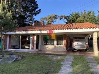 https://web5.gallito.com.uy/en-venta-casa-en-mansa-de-3-dormitorios-inmuebles-25654442