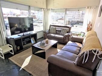 https://web5.gallito.com.uy/amplio-y-luminoso-apartamento-en-venta-zona-peninsula-inmuebles-25036040