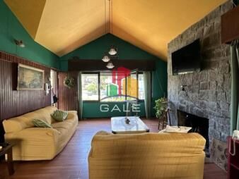 https://web5.gallito.com.uy/oportunidad-idela-para-inversion-casa-mas-terreno-a-una-cu-inmuebles-24950078