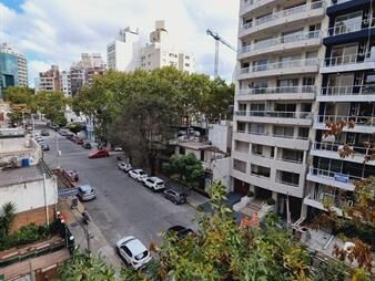 https://web5.gallito.com.uy/parodi-venta-apartamento-pocitos-2-dormitorios-amueblado-co-inmuebles-25486083