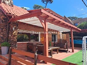 https://web5.gallito.com.uy/casa-en-pinares-4-dormitorios-inmuebles-25553529