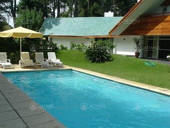 https://web5.gallito.com.uy/alquiler-anual-temporal-casa-4-dormitorios-punta-del-este-inmuebles-25928284