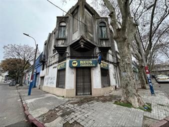 https://www.gallito.com.uy/venta-local-comercial-casona-de-altos-prox-barrio-reus-inmuebles-25934632