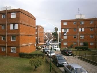 https://web5.gallito.com.uy/apartamento-de-3-dormitorios-en-complejo-zapican-con-renta-inmuebles-24614520