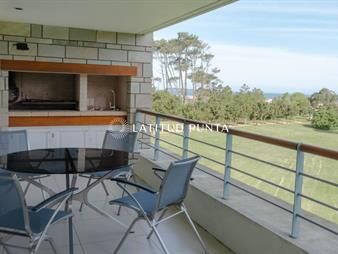 https://web5.gallito.com.uy/veramansa-apartamento-de-2-dormitorios-con-parrillero-inmuebles-24456734
