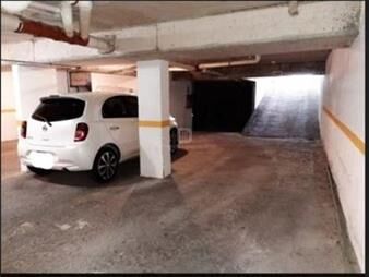 https://www.gallito.com.uy/venta-comoda-cochera-fija-inmuebles-25570897