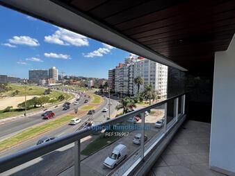 https://web5.gallito.com.uy/apartamento-3-dormitorios-primera-linea-inmuebles-21609730