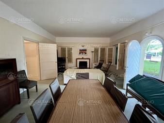 https://web5.gallito.com.uy/venta-casa-6-dormitorios-playa-mansa-punta-del-este-inmuebles-25193892