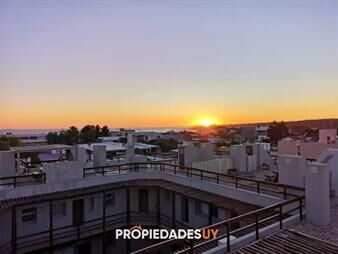 https://www.gallito.com.uy/apartamento-penthouse-en-venta-y-alquiler-de-temporada-man-inmuebles-25965176