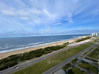 https://www.gallito.com.uy/venta-apartamento-punta-del-este-con-espectacular-vista-al-inmuebles-25772185