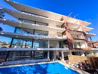 https://web5.gallito.com.uy/apartamento-en-venta-en-playa-mansa-1-dormitorio-punta-de-inmuebles-25686828
