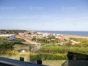 https://www.gallito.com.uy/venta-apartamento-3-dormitorios-punta-ballena-inmuebles-21875237