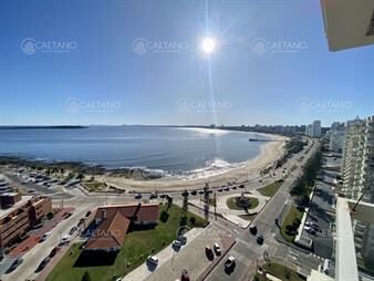 https://web5.gallito.com.uy/venta-apartamento-4-dormitorios-playa-mansa-punta-del-este-inmuebles-22185066