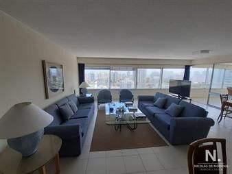 https://web5.gallito.com.uy/apartamento-en-brava-punta-del-este-inmuebles-23804758
