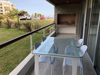 https://www.gallito.com.uy/apartamento-playa-mansa-inmuebles-22017340