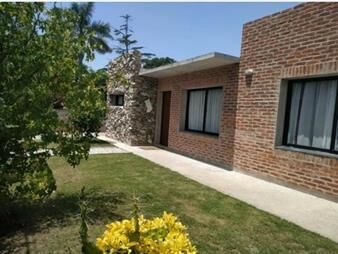 https://www.gallito.com.uy/casa-jardines-de-cordoba-inmuebles-24867521
