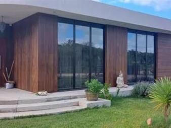 https://www.gallito.com.uy/las-grutas-inmuebles-24867567