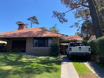 https://web5.gallito.com.uy/casa-en-punta-del-este-parada-19-a-2-cuadras-de-la-playa-inmuebles-24486752