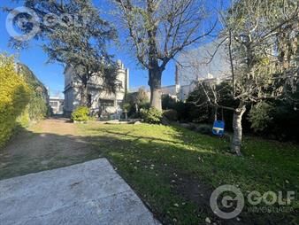 https://www.gallito.com.uy/excelente-propiedad-zona-agraciada-y-juan-carlos-blanco-id-inmuebles-23065618