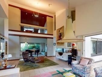 https://web5.gallito.com.uy/oportunidad-vende-casa-con-gran-metraje-en-san-rafael-pla-inmuebles-25036982