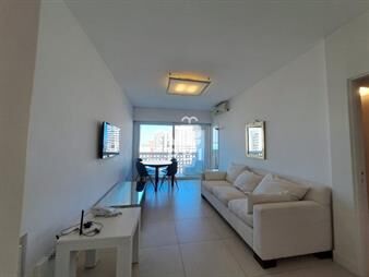 https://web5.gallito.com.uy/venta-de-apartamento-2-dormitorios-playa-mansa-vanguard-inmuebles-25085742
