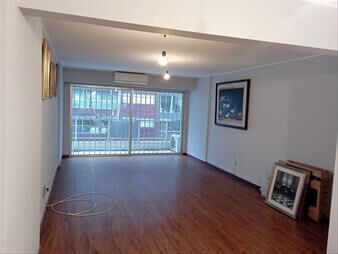 https://www.gallito.com.uy/apartamento-en-venta-terr-3-dor-3-bañ-estar-serv-gje-inmuebles-25703701
