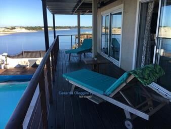 https://www.gallito.com.uy/venta-casa-frente-a-la-playa-3-dormitorios-3-baños-piscina-inmuebles-19565874
