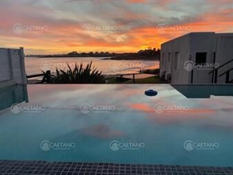https://web5.gallito.com.uy/alquiler-de-temporada-casa-5-dormitorios-la-barra-inmuebles-26015940