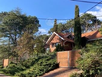 https://www.gallito.com.uy/venta-casa-punta-del-este-inmuebles-25542035
