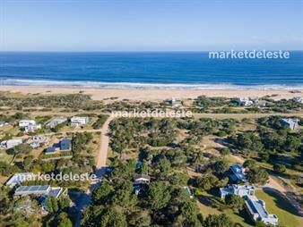 https://web5.gallito.com.uy/terreno-arenas-de-jose-ignacio-inmuebles-26015923