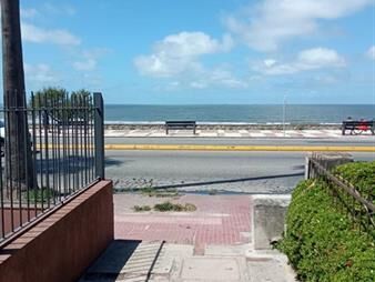 https://web5.gallito.com.uy/venta-con-renta-apartamento-dos-dormitorios-en-malvin-inmuebles-24109068