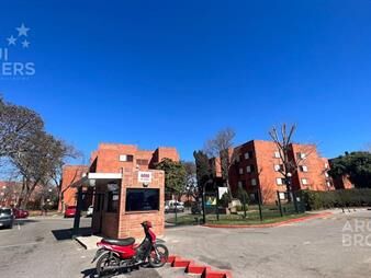 https://www.gallito.com.uy/apartamento-en-venta-dos-dormitoiros-en-malvin-norte-c-inmuebles-24852437