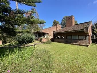 https://www.gallito.com.uy/casa-de-3-dormitorios-en-pinares-inmuebles-24079856