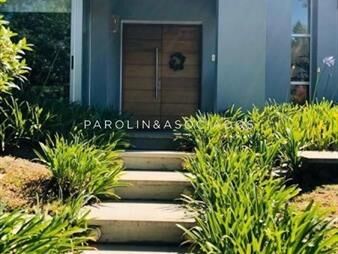 https://www.gallito.com.uy/moderna-casa-en-venta-en-la-alborada-punta-del-este-inmuebles-25422201