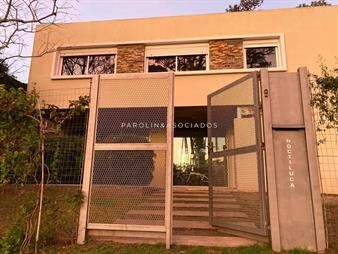 https://www.gallito.com.uy/hermosa-casa-en-venta-de-3-dormitorios-en-pinares-punta-de-inmuebles-25285532